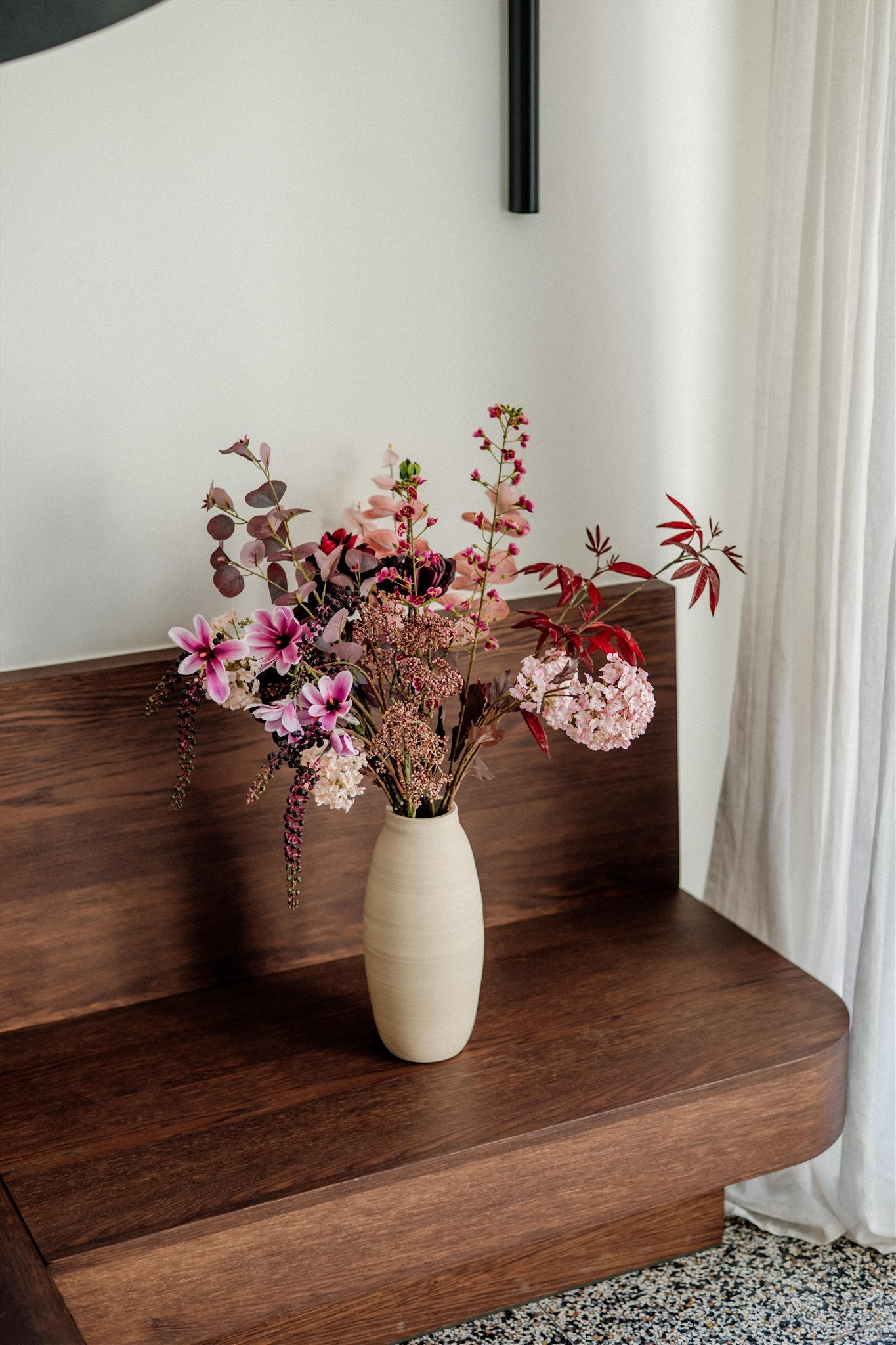 Natural vase L