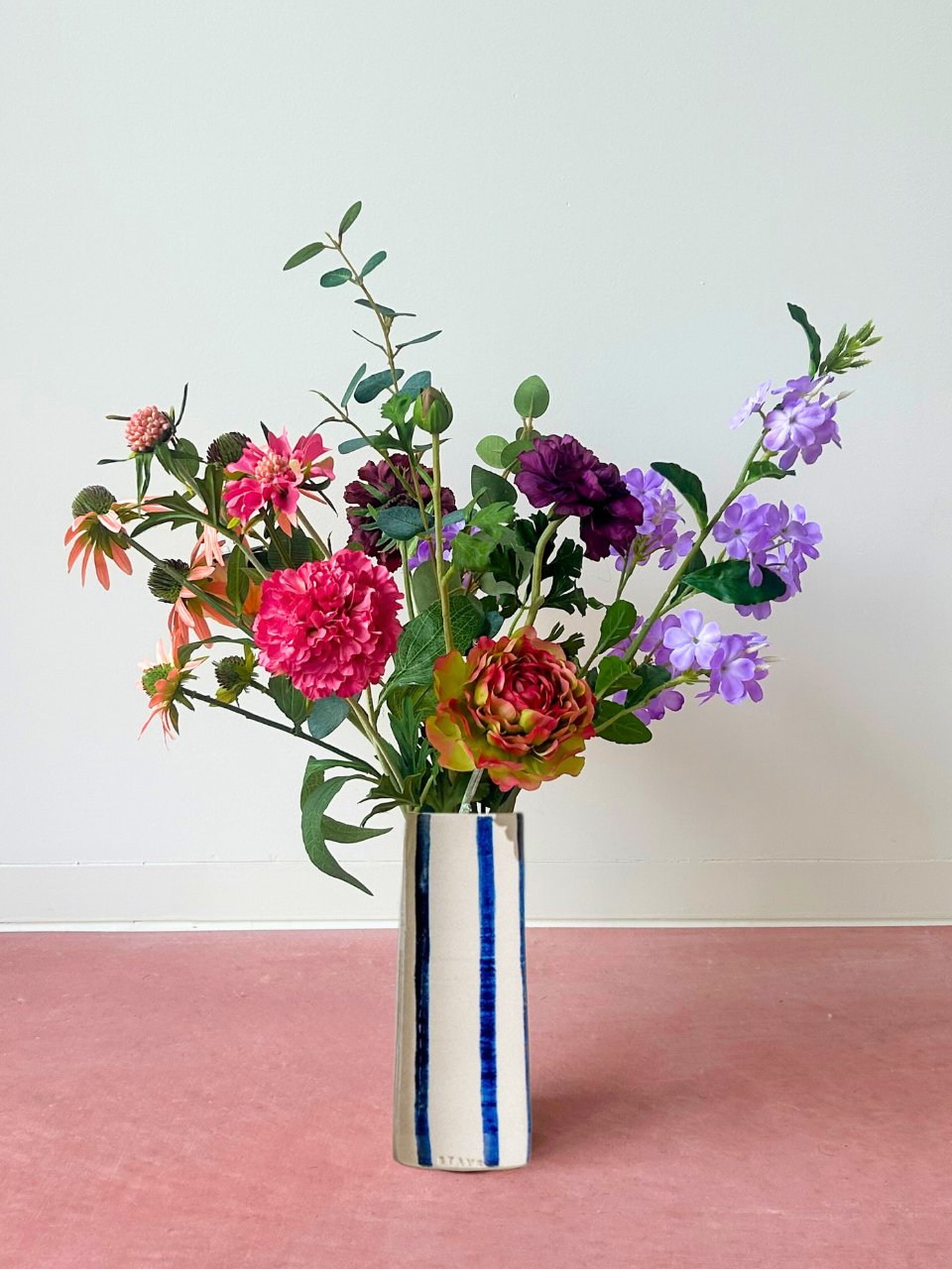 Botanic Bold