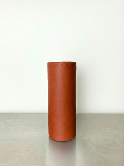 Terracotta vase M